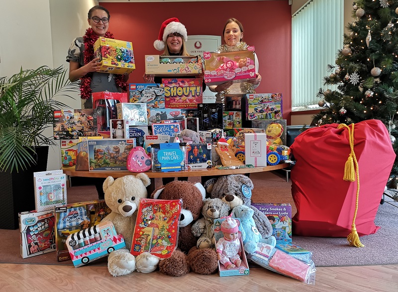 Acorn helps Mission Christmas deliver festive joy